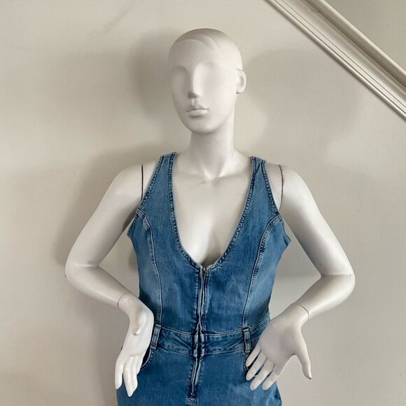 New We The Free Crvy Queens Court Blue Denim Overalls XL - Picture 6 of 10